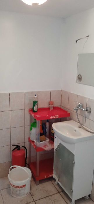 БАР и МАГАЗИН склад и изба