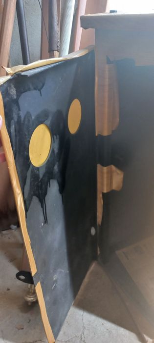 Железный сейф продам срочно