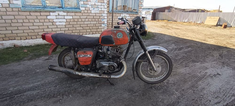 Продам мотоцикл планета 5