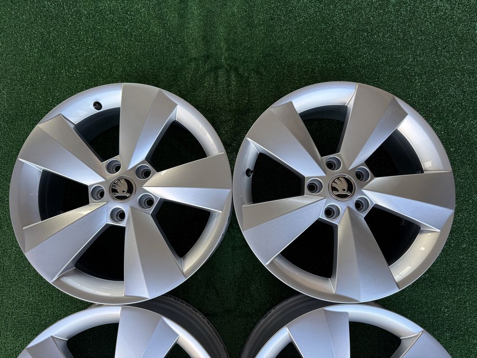 4бр. КАТО НОВИ 17” ОРИГИНАЛНИ Джанти 5х112 *RATIKON* за -SKODA/VW/AUDI/SEAT/Vag- 6.5Jx17H2, ET38