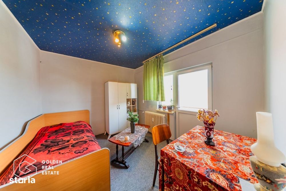 Apartament 4 camere, total decomandat, zona Miorita
