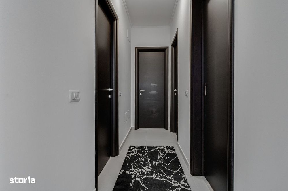 3 camere, LUMINOS, 100 mp + gradina 150 mp, View SUPERB,  Parcare!