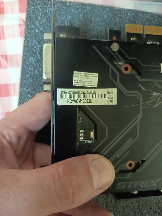 Placa video Asus Strix GTX 1050TI O4G Gaming