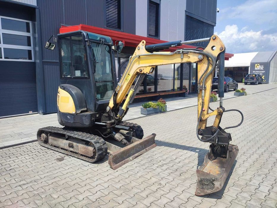 Miniexcavator Yanmar Vio25-4