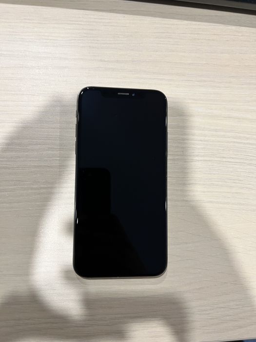 Iphone XS 64gb stare impecabila baterie 100% ,cablu date+incarcator