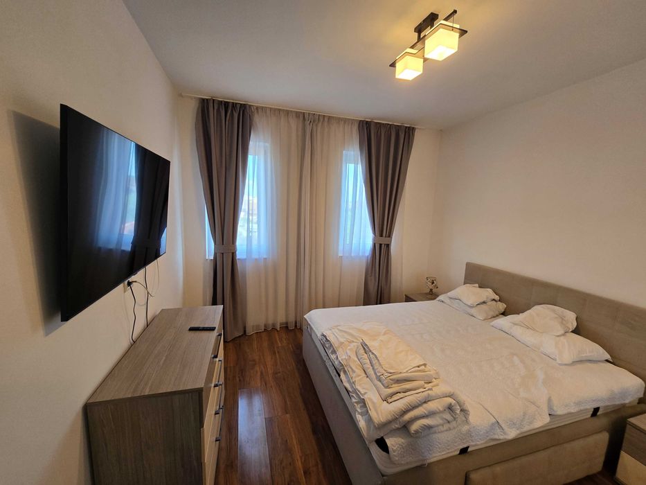 Penthouse 2 camere cu terasa 25 mp | Nufarul - Ciheiului | Parcare | Complet utilat | 400 €