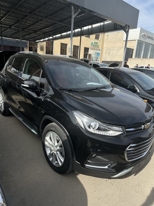 Tracker 1 2019 Premier