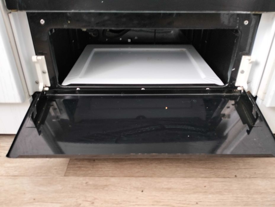 Продам плиту электрическую