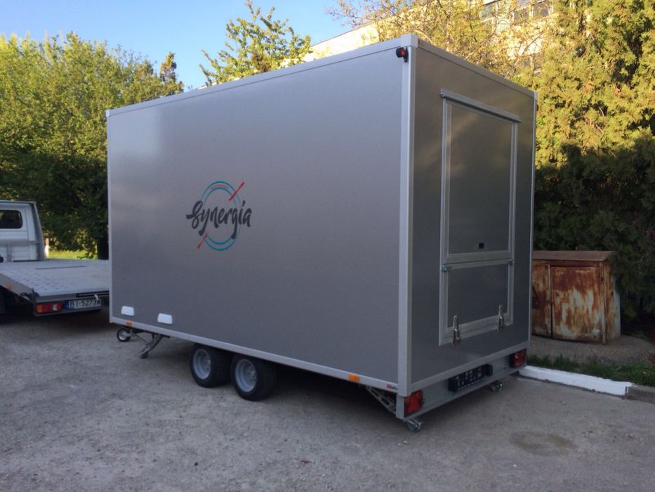 Rulotă comerciala Street Food/Afacere la cheie, gata de lucru, fabricatie Polonia, 10.900€