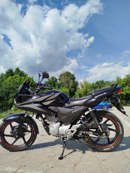 Honda cbf125 2012