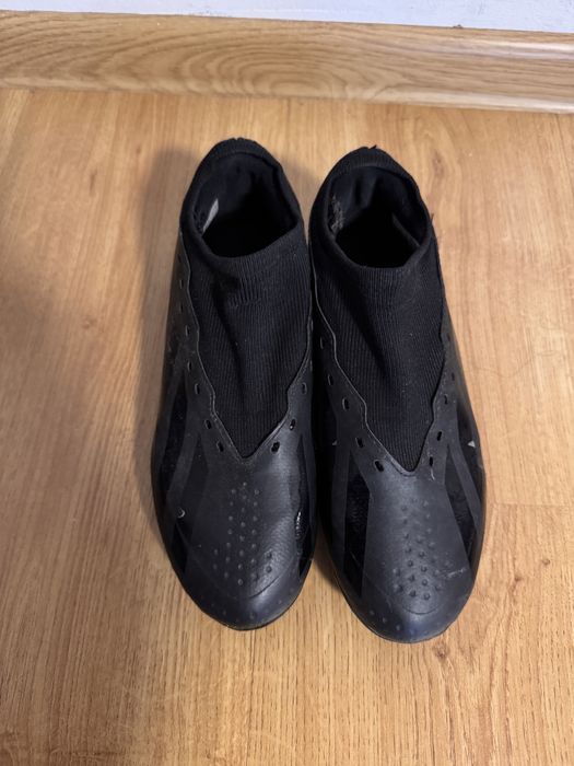 Se vand ghete Adidas Crazyfast marimea 34