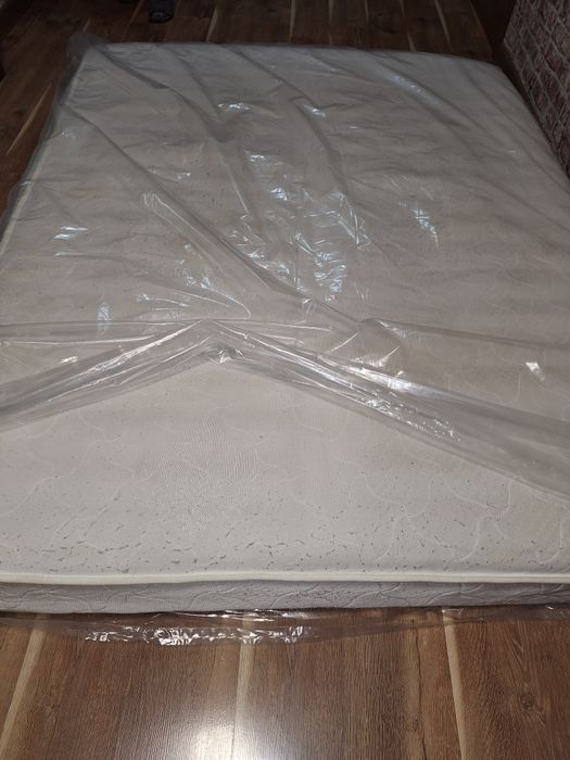 Продам матрас срочно