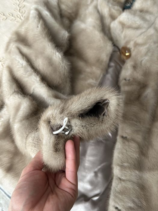 Норковая шуба  сатам срочно
