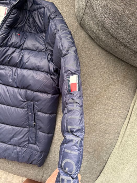 Geacă Tommy Hilfiger mărime 152 cm