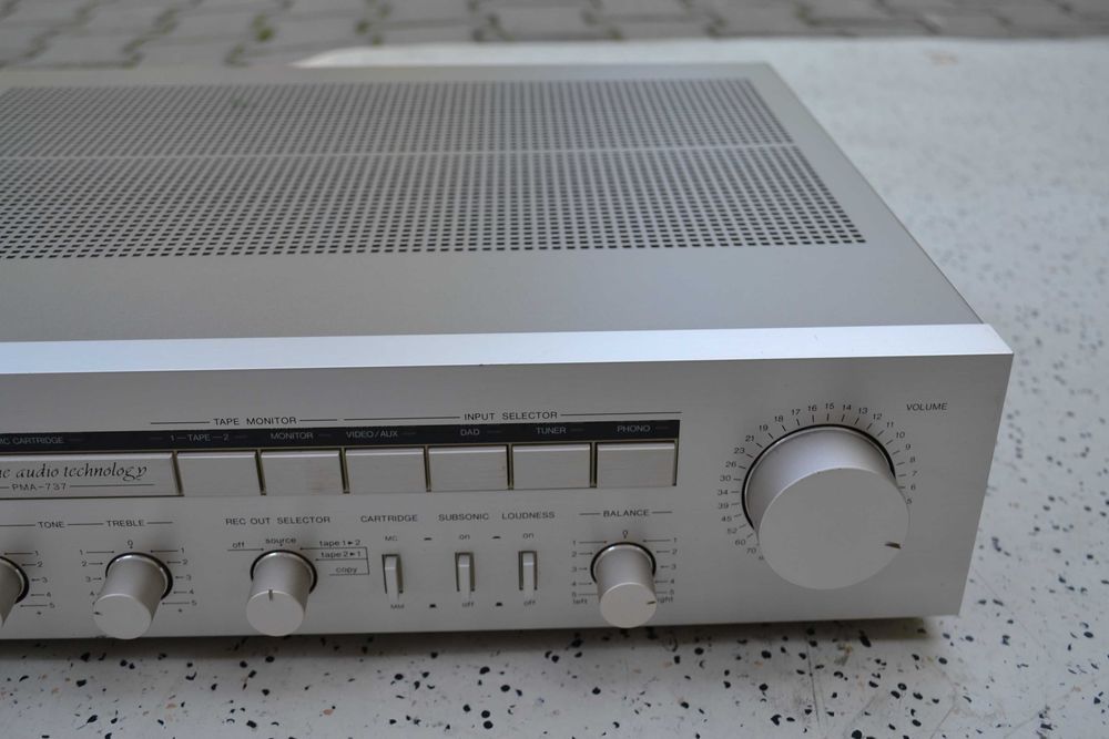 Amplificator Denon PMA 737