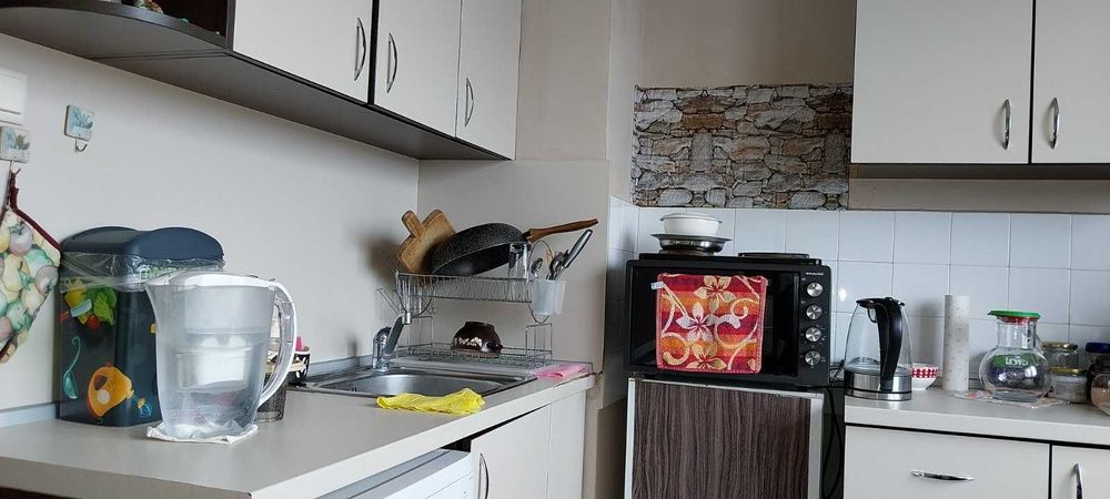 Четиристаен обзаведен апартамент в квартал Погреби-Касабова