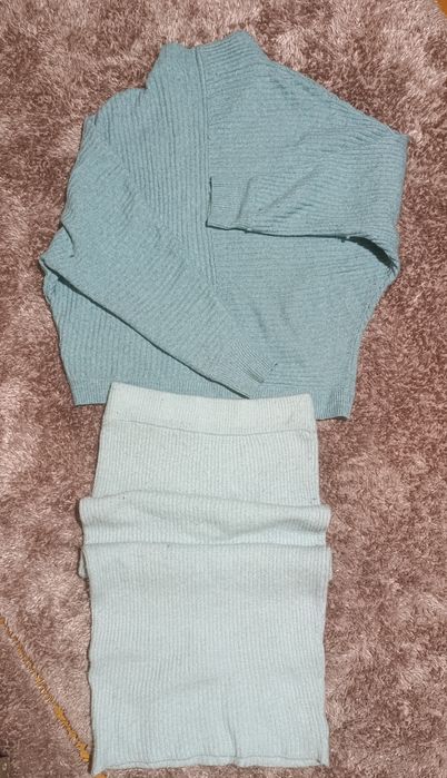 Комплекти и рокли плетиво