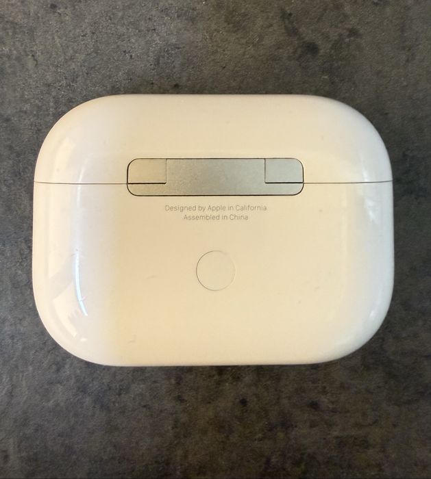 Apple Airpods Pro 1-во поколение С ПРОБЛЕМ