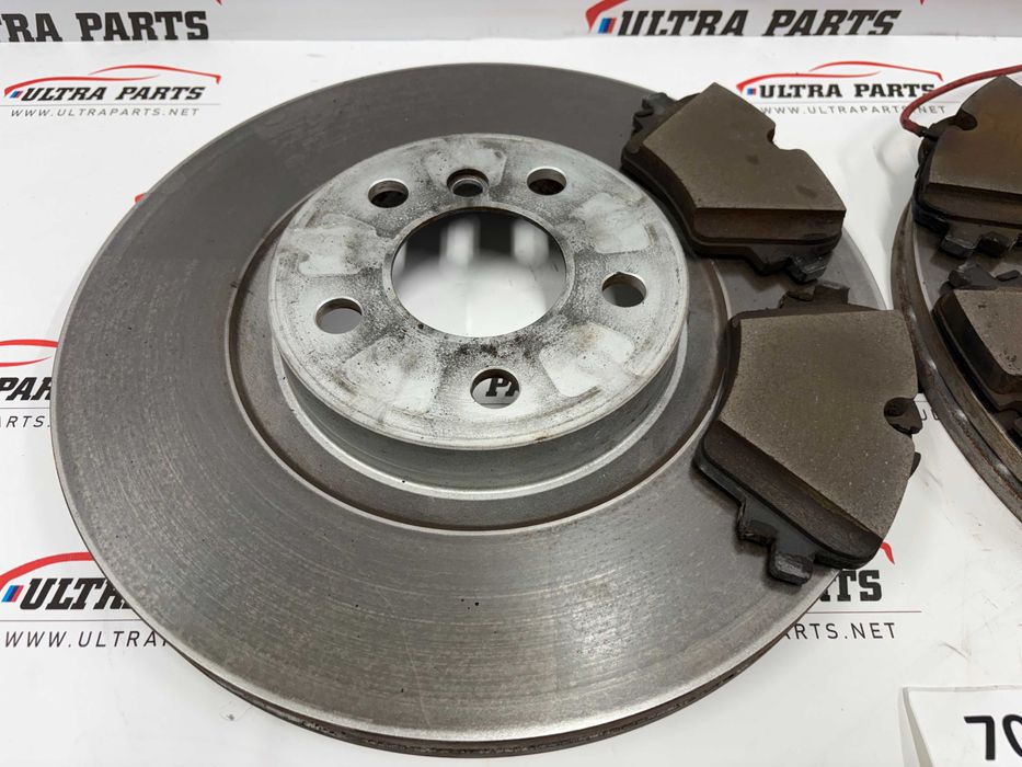 Предни Дискове С Накладки За БМВ 1 Ф70 2 Ф74 У06 Х1 У11 6891080 8837151 BMW 1 F70 2 F74 U06 X1 U11