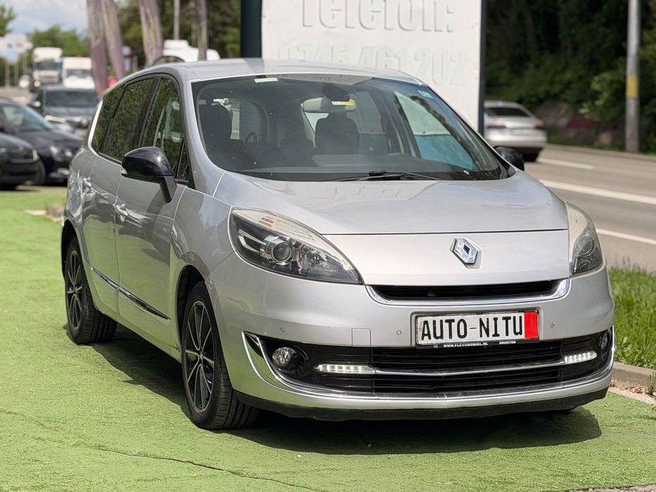Renault Grand Scenic Renault Grand Scenic 7 locuri si în RATE