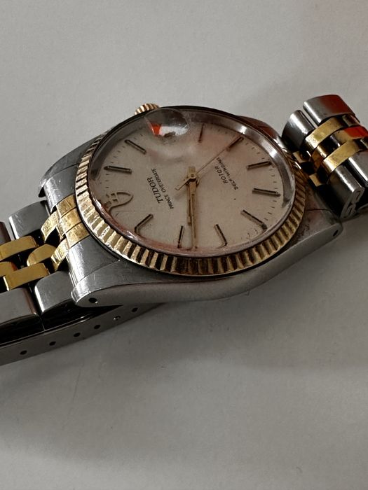 Tudor Prince Aur-Otel, semnat Rolex