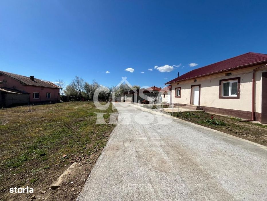Casa parter + anexa renovata cu teren la strada