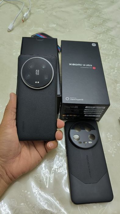 Xiaomi 14. Ultra 12. Оперативка 256.памят холати аьло янги холатда