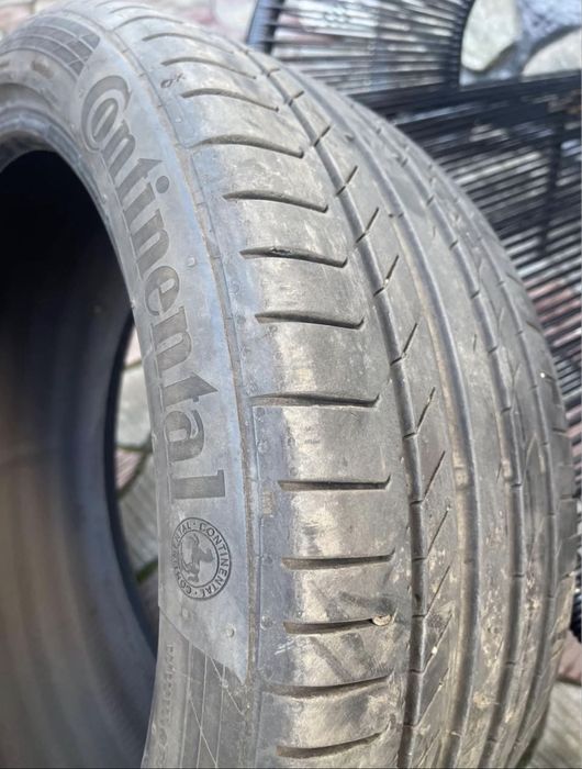Anvelope 2buc 225/45r18 Iarna, 2buc 235/35r20 vara, 4buc 225/40r18
