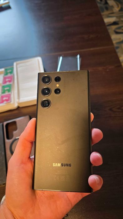 Samsung s23 Ultra 512GB калъфи + протектори