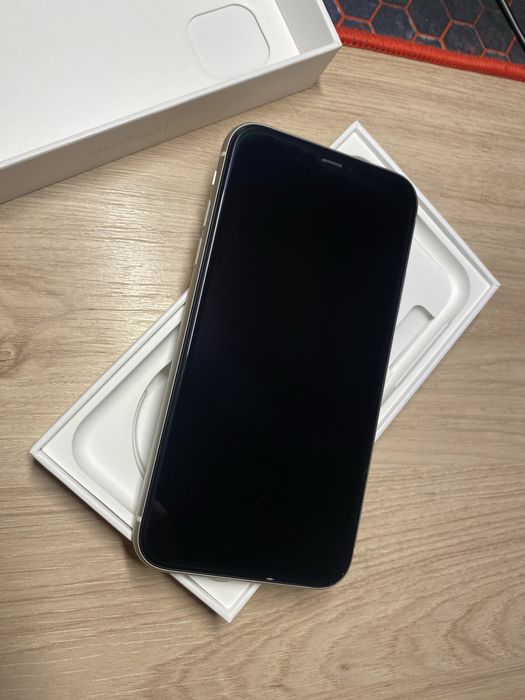 Iphone 11 alb 64 Gb