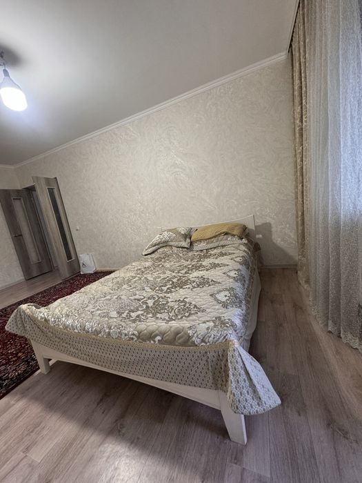 Кровать двуспальная