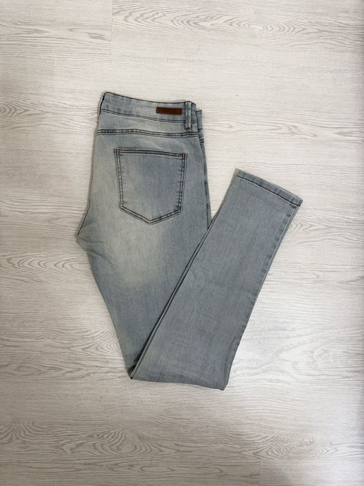 Джинсы женские от Promod, светло голубые, посадка средняя