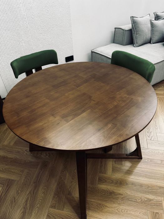 Стол для кухни , новый