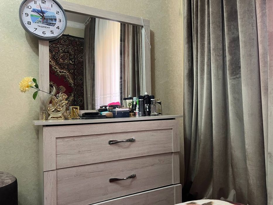 Продаётся техника и мебель. Связи периездом. Ано в отличном. Состояние