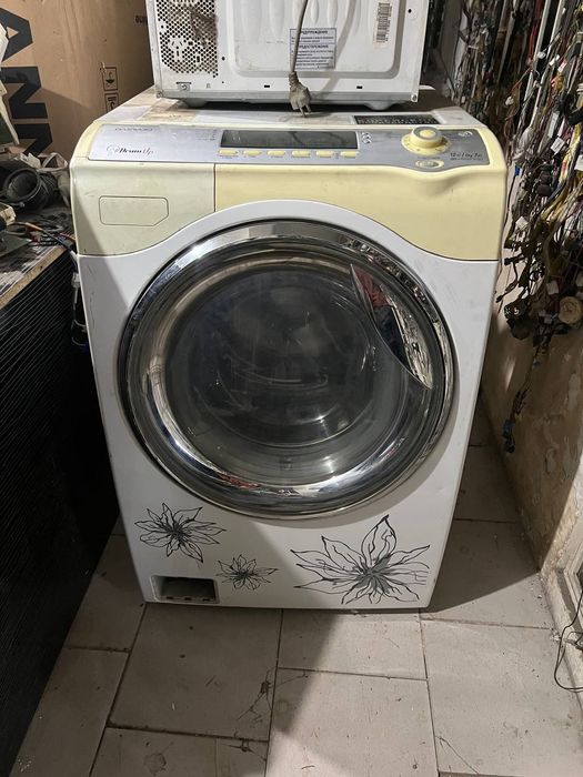 Продам стиральную машина