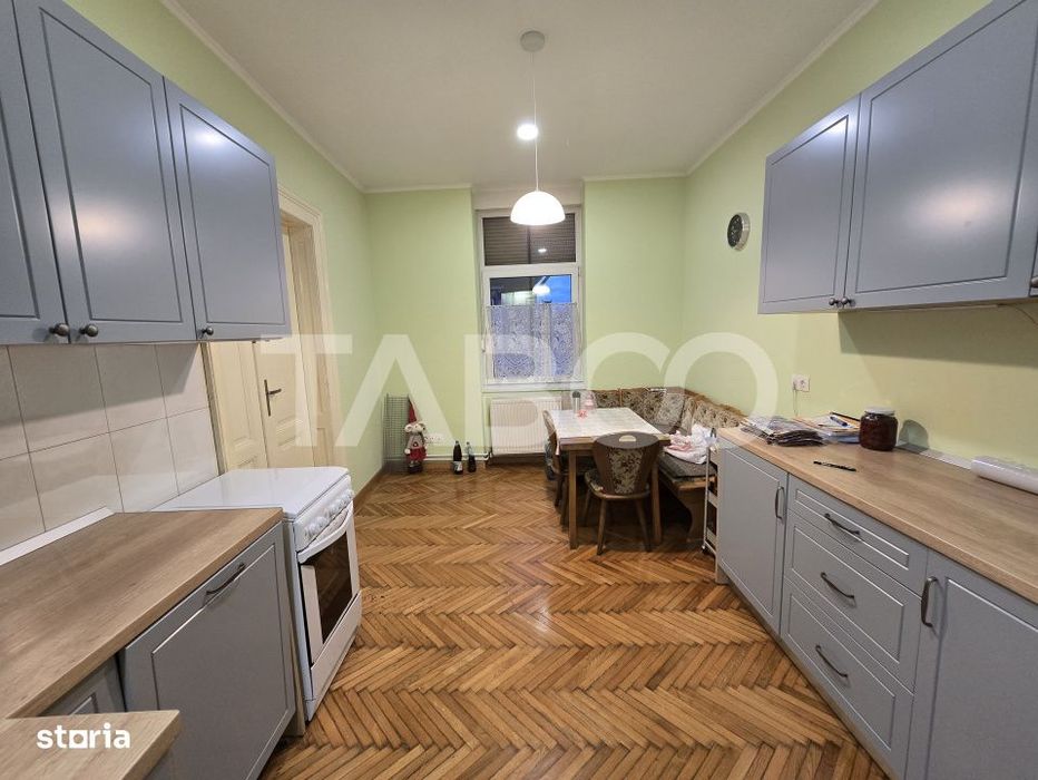 Apartament 2 camere 77mpu etaj 1 loc de parcare in Centrul Istoric — fotografia 3