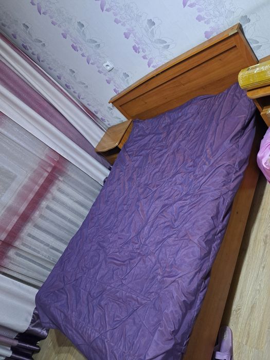 Продаются две кровати.