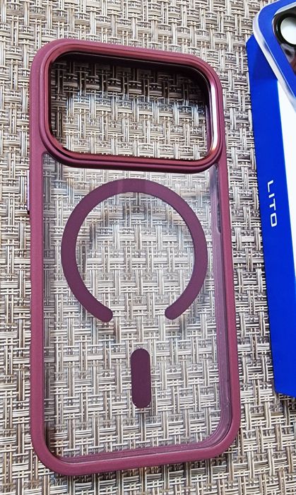 iPhone 18 Pro. Husa Clear MagSaffe Burgundi color. Folii protectie.