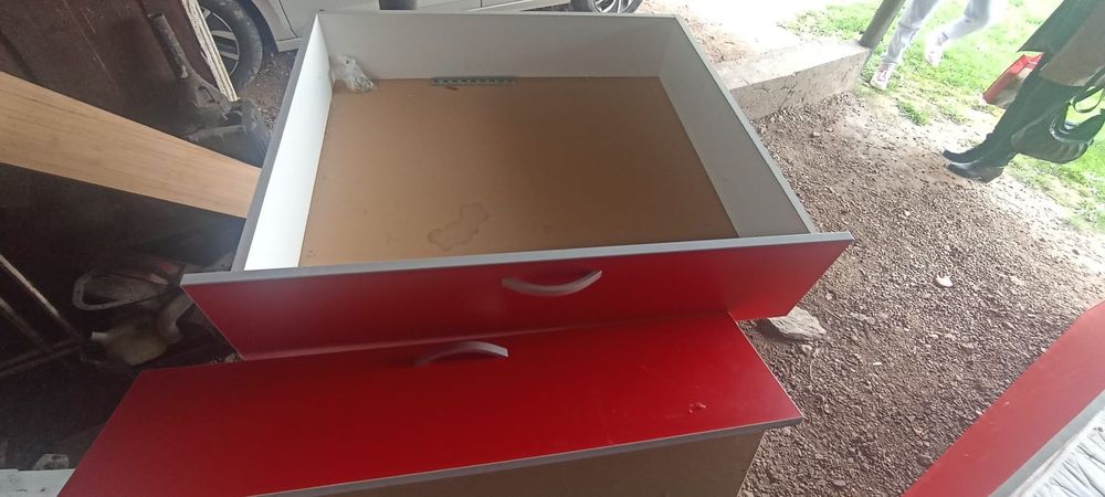Pat 1 persoana stare buna