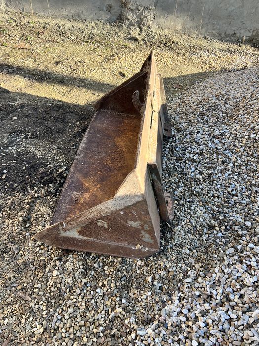 Cupa frontala miniincarcator BobCat 753,751