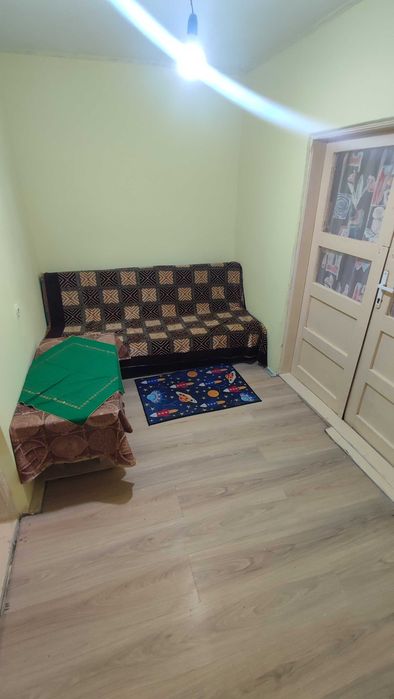 Chirie in casa veche cu 3 camere, Pantelimon, Ilfov - minim 1 an