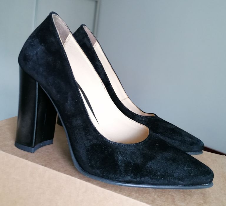 Pantofi cu toc gros piele naturală întoarsă