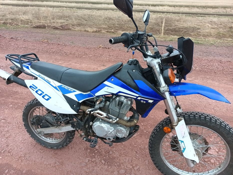 Продам эндуро райсер 200