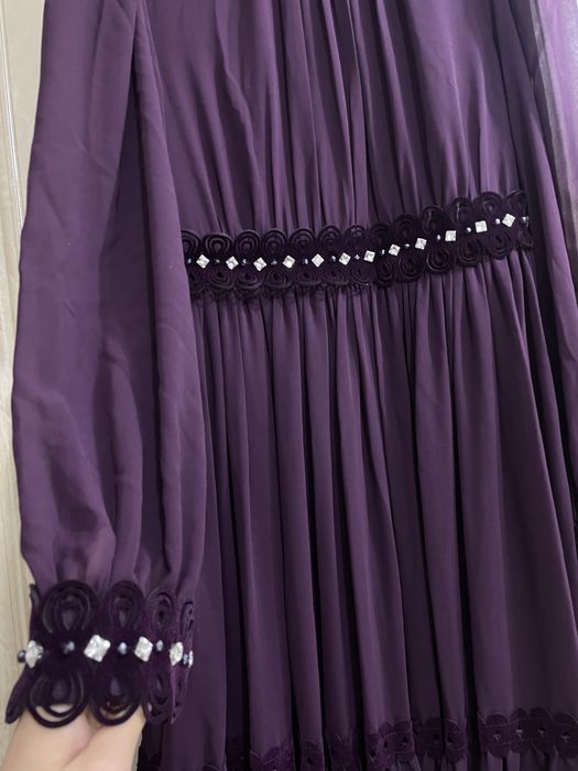 Продам новое платье