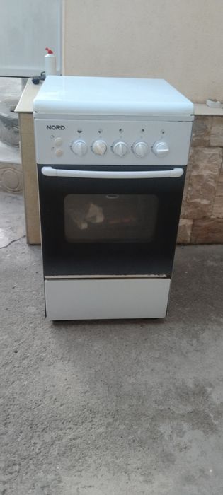 Gaz plitasi sotiladi