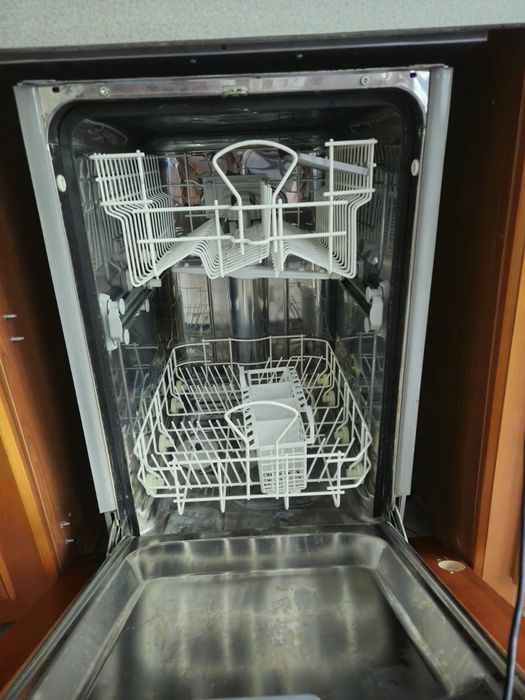 Продам посудомойку