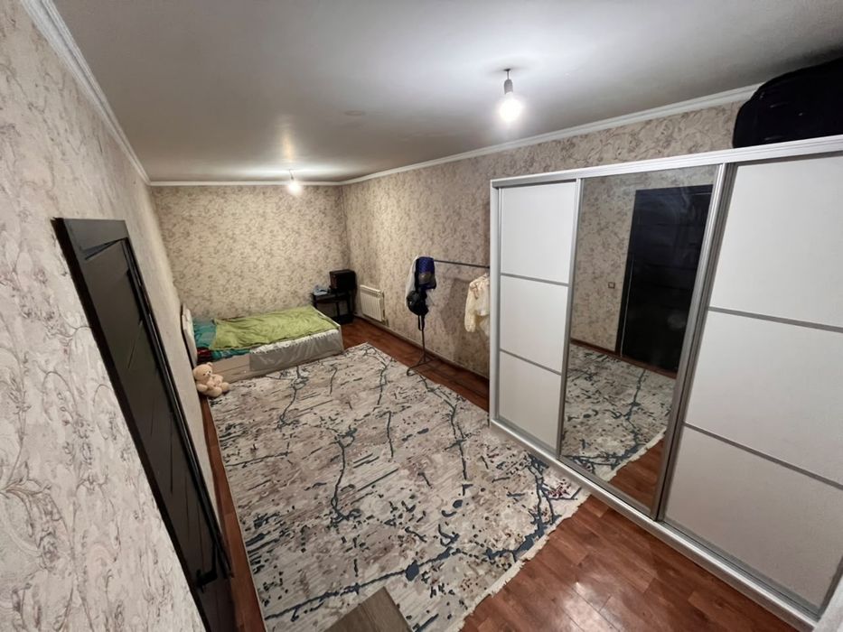 Продаётся дом со всеми коммуникациями и удобств