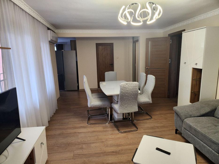 Тристаен, под наем, кв. Ветрен