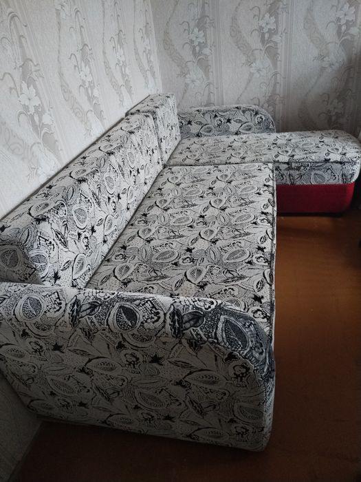 Отдам даром  мягкий уголок
