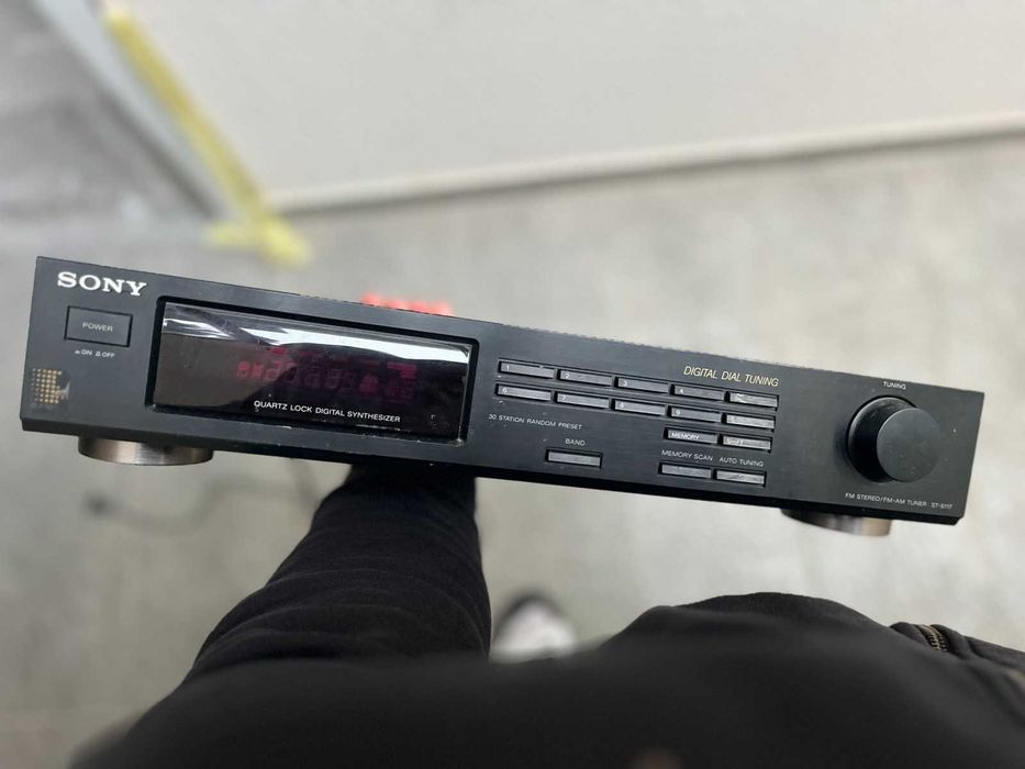 Sony ST-S117 FM Stereo / AM Tuner – винтидж Hi-Fi